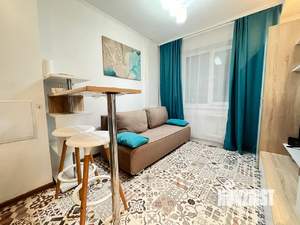 Студия квартира, посуточно, 16м2, 1/9 этаж