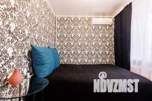 2-к квартира, посуточно, 32м2, 2/5 этаж