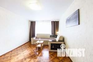 2-к квартира, посуточно, 46м2, 8/12 этаж