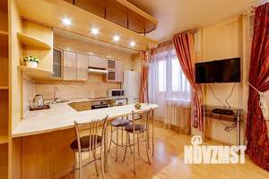 1-к квартира, посуточно, 45м2, 16/20 этаж