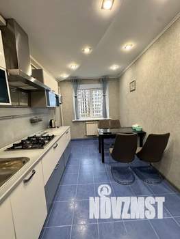 3-к квартира, посуточно, 90м2, 5/5 этаж