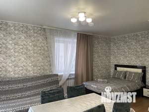 1-к квартира, посуточно, 32м2, 3/5 этаж