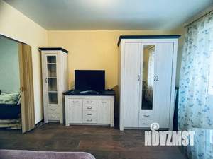 Студия квартира, посуточно, 32м2, 3/3 этаж