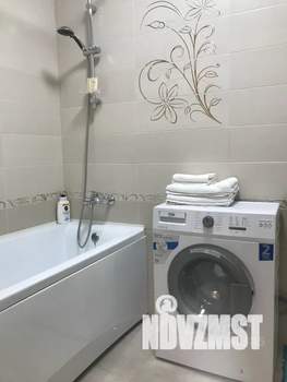 Студия квартира, посуточно, 30м2, 9/21 этаж