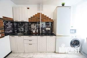 1-к квартира, посуточно, 43м2, 4/10 этаж