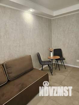 2-к квартира, посуточно, 44м2, 1/5 этаж