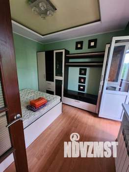 3-к квартира, посуточно, 50м2, 1/1 этаж