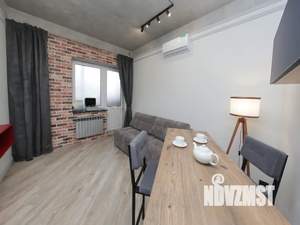 Студия квартира, посуточно, 30м2, 1/17 этаж