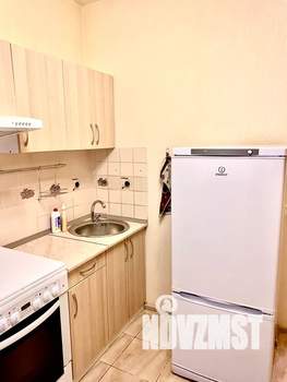 Студия квартира, посуточно, 41м2, 3/9 этаж