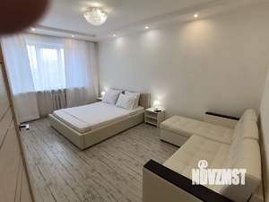 1-к квартира, посуточно, 38м2, 7/9 этаж