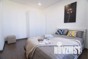 2-к квартира, посуточно, 40м2, 10/17 этаж