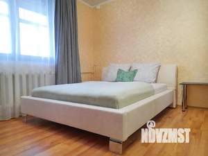 1-к квартира, посуточно, 37м2, 9/9 этаж