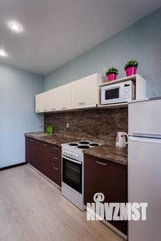 1-к квартира, посуточно, 40м2, 20/23 этаж