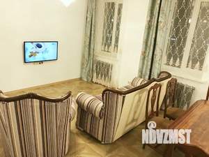 1-к квартира, посуточно, 58м2, 1/1 этаж