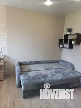 Студия квартира, посуточно, 35м2, 2/15 этаж