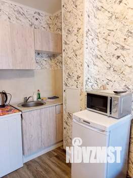 Студия квартира, посуточно, 18м2, 1/9 этаж