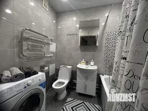 1-к квартира, посуточно, 40м2, 4/15 этаж