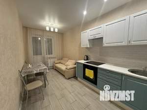 1-к квартира, посуточно, 44м2, 18/22 этаж