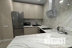 2-к квартира, посуточно, 42м2, 9/25 этаж