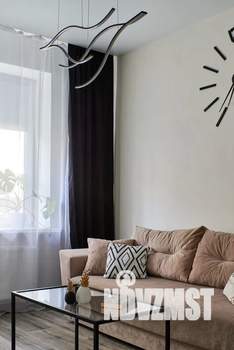 1-к квартира, посуточно, 37м2, 1/9 этаж