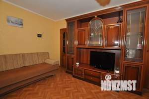 2-к квартира, посуточно, 45м2, 3/5 этаж