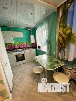 2-к квартира, посуточно, 45м2, 3/5 этаж