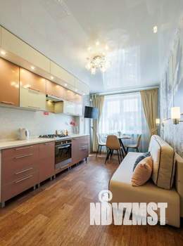 1-к квартира, посуточно, 45м2, 1/1 этаж