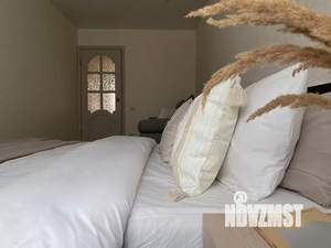 2-к квартира, посуточно, 48м2, 1/1 этаж