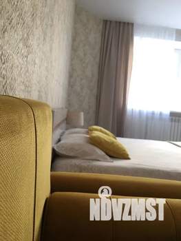1-к квартира, посуточно, 50м2, 2/9 этаж