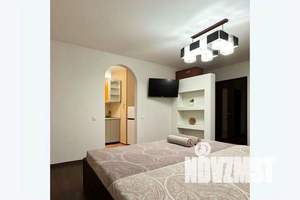 1-к квартира, посуточно, 45м2, 3/9 этаж