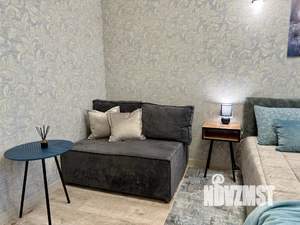 2-к квартира, посуточно, 38м2, 17/22 этаж