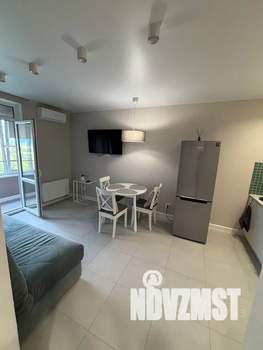 1-к квартира, посуточно, 40м2, 11/16 этаж
