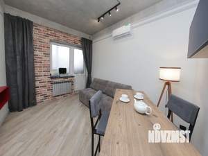 Студия квартира, посуточно, 30м2, 1/17 этаж