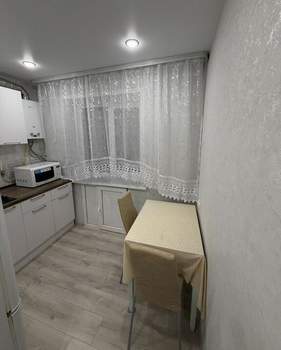 3-к квартира, на длительный срок, 45м2, 4/5 этаж