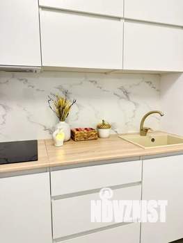 1-к квартира, посуточно, 35м2, 8/22 этаж