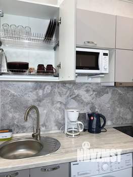 Студия квартира, посуточно, 32м2, 10/14 этаж