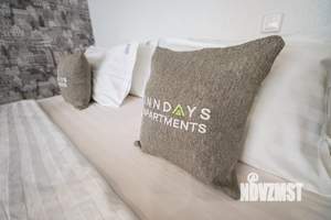 1-к квартира, посуточно, 39м2, 1/12 этаж