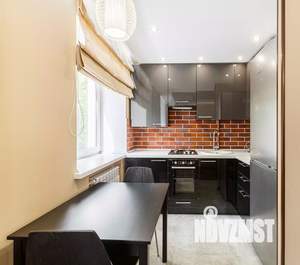 Студия квартира, посуточно, 33м2, 4/5 этаж