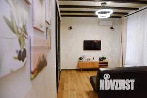 1-к квартира, посуточно, 60м2, 4/5 этаж