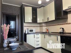 1-к квартира, посуточно, 50м2, 18/22 этаж