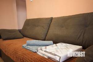 2-к квартира, посуточно, 52м2, 1/5 этаж