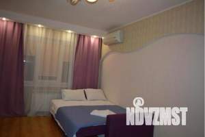 2-к квартира, посуточно, 45м2, 1/5 этаж