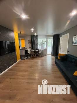 2-к квартира, посуточно, 42м2, 3/5 этаж