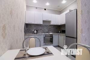 2-к квартира, посуточно, 42м2, 9/20 этаж