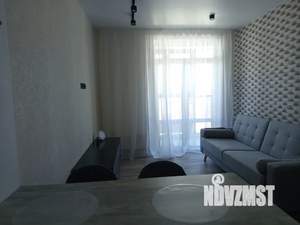 1-к квартира, посуточно, 38м2, 3/8 этаж