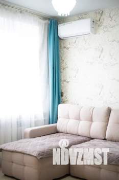 Студия квартира, посуточно, 32м2, 3/5 этаж