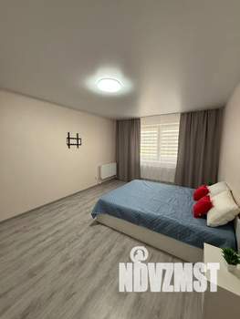 1-к квартира, посуточно, 46м2, 3/3 этаж