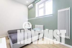1-к квартира, посуточно, 30м2, 1/20 этаж