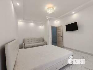 1-к квартира, посуточно, 42м2, 13/17 этаж