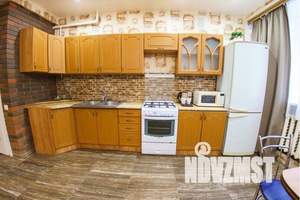 2-к квартира, посуточно, 55м2, 1/5 этаж